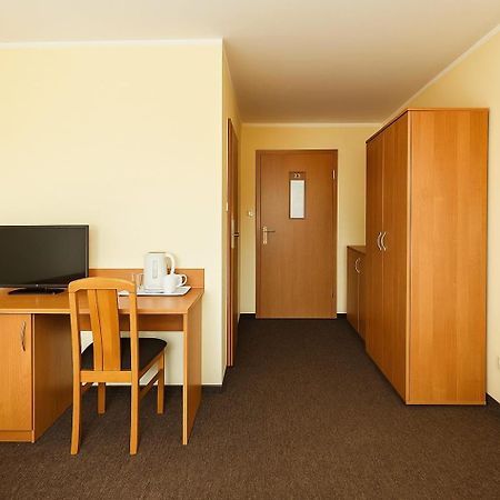 Hotel Nad Brzegiem Baltyku Sarbinowo Exterior foto