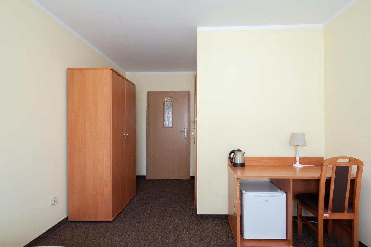 Hotel Nad Brzegiem Baltyku Sarbinowo Exterior foto